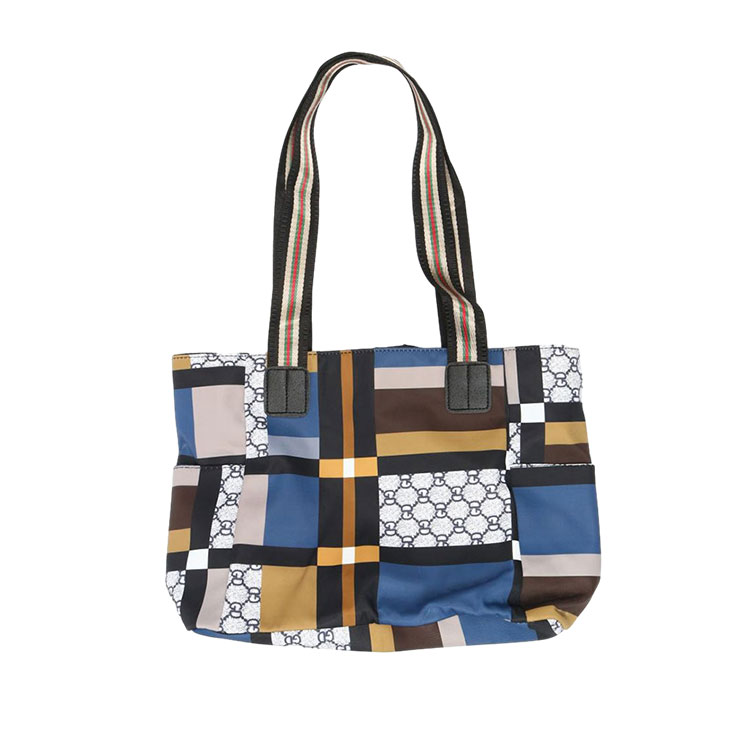 Vilka är fördelarna med stora axelväskor